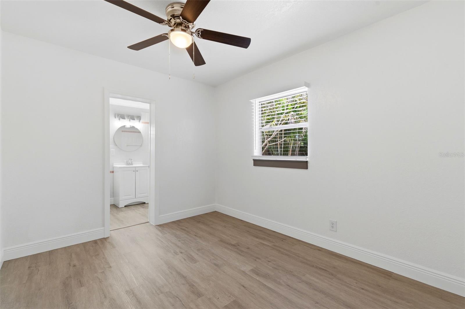 TYRONE - Residential