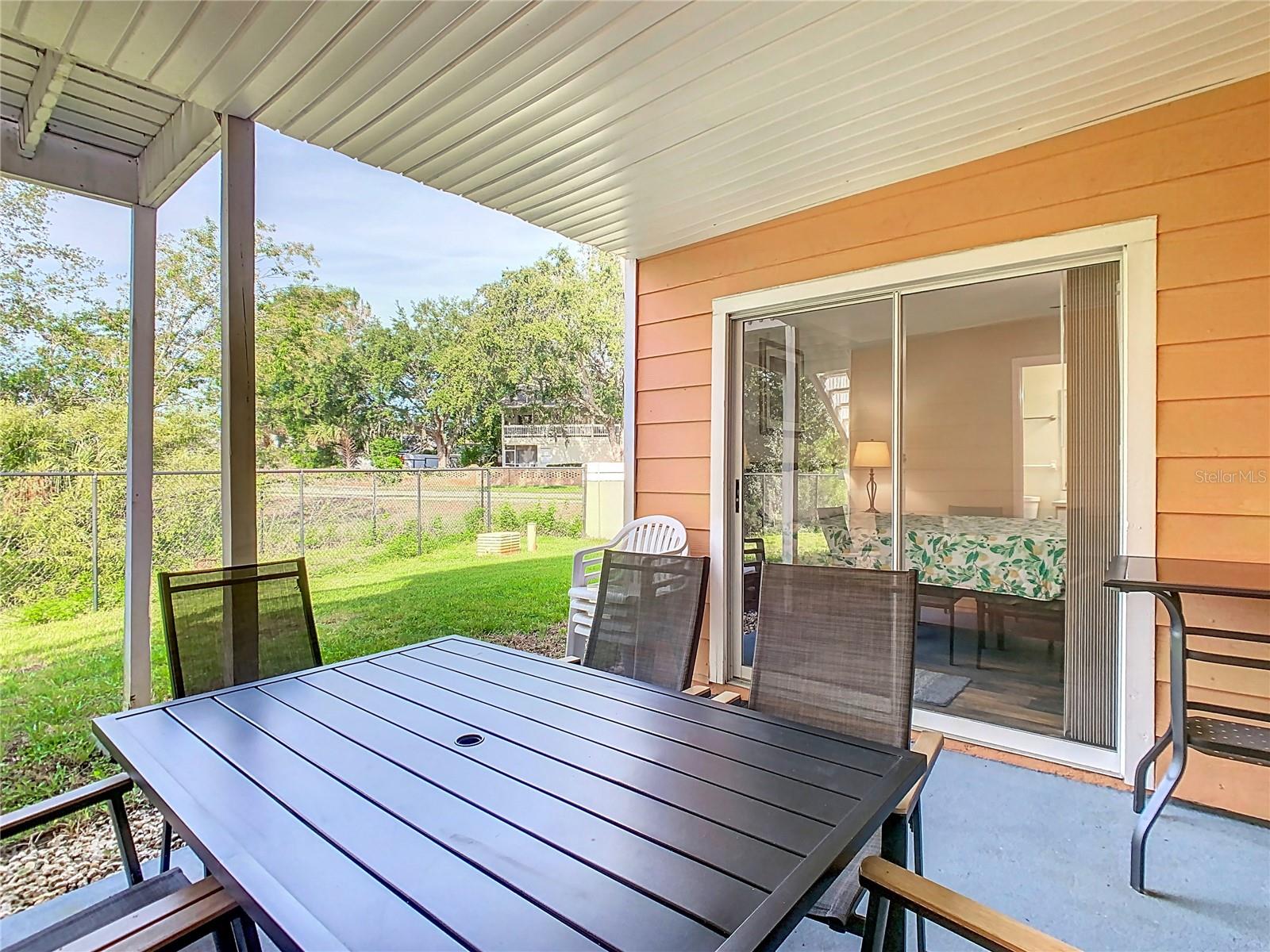 VILLAS AT ISLAND CLUB PH 2 BLDG U - Residential