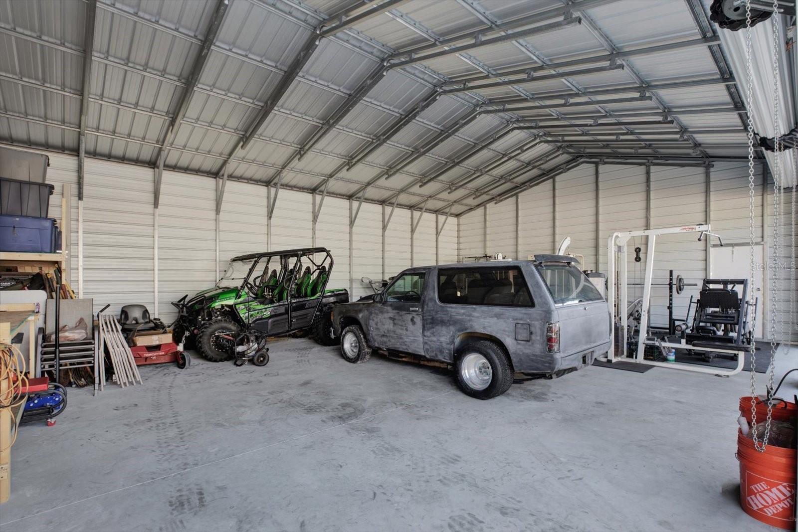 ROYAL HIGHLANDS - Residential