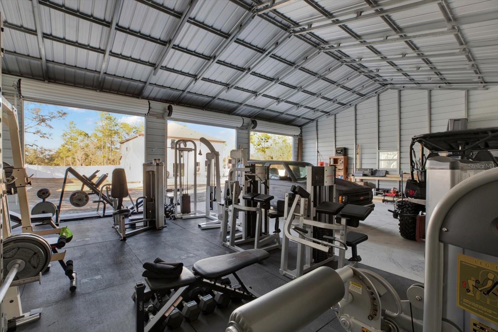 ROYAL HIGHLANDS - Residential