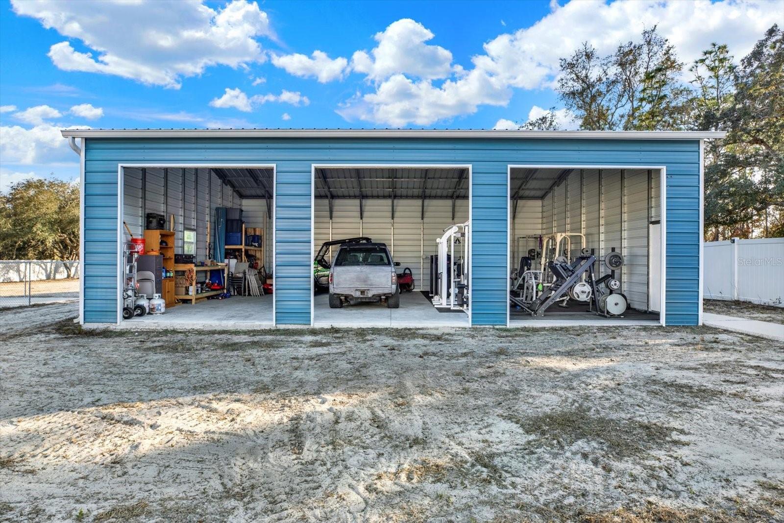 ROYAL HIGHLANDS - Residential