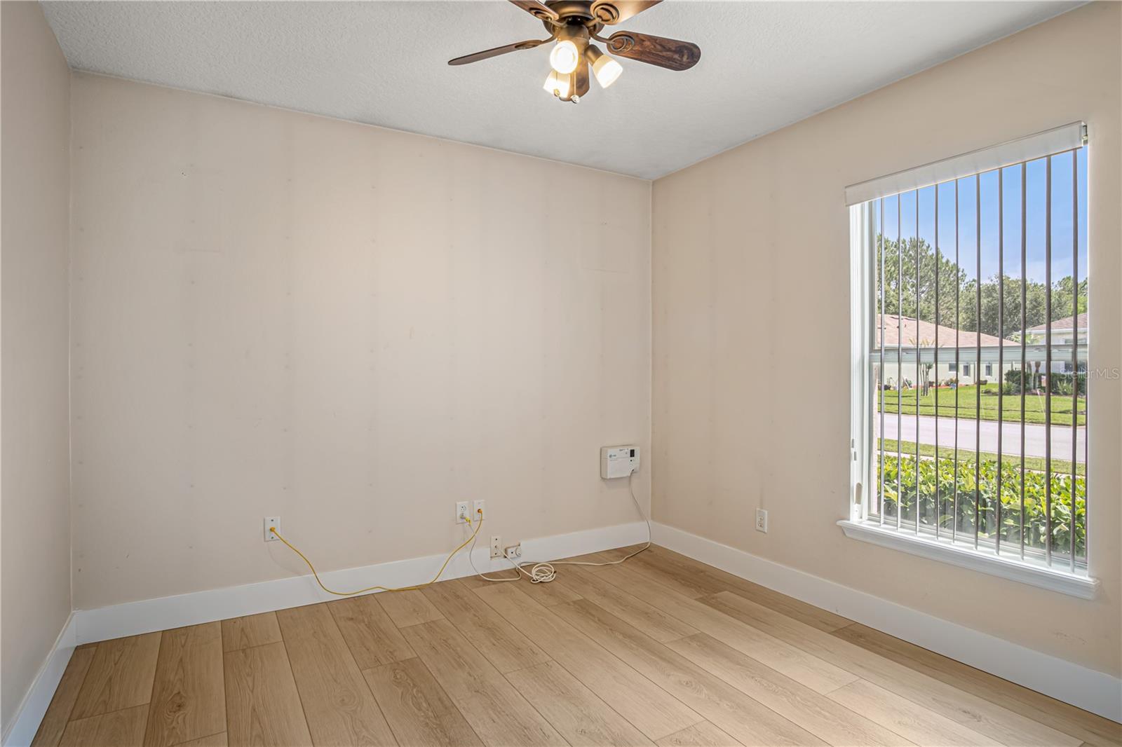 BAYBERRY LAKES - Residential
