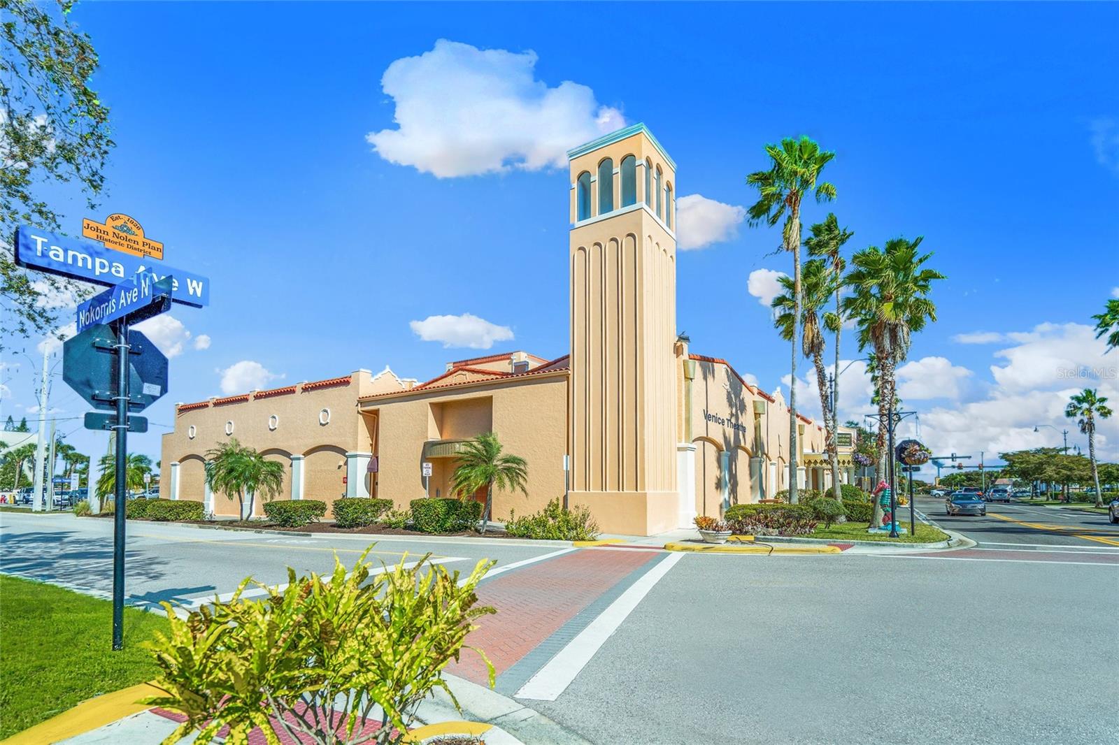 HOURGLASS LAKES PH 1 - Residential