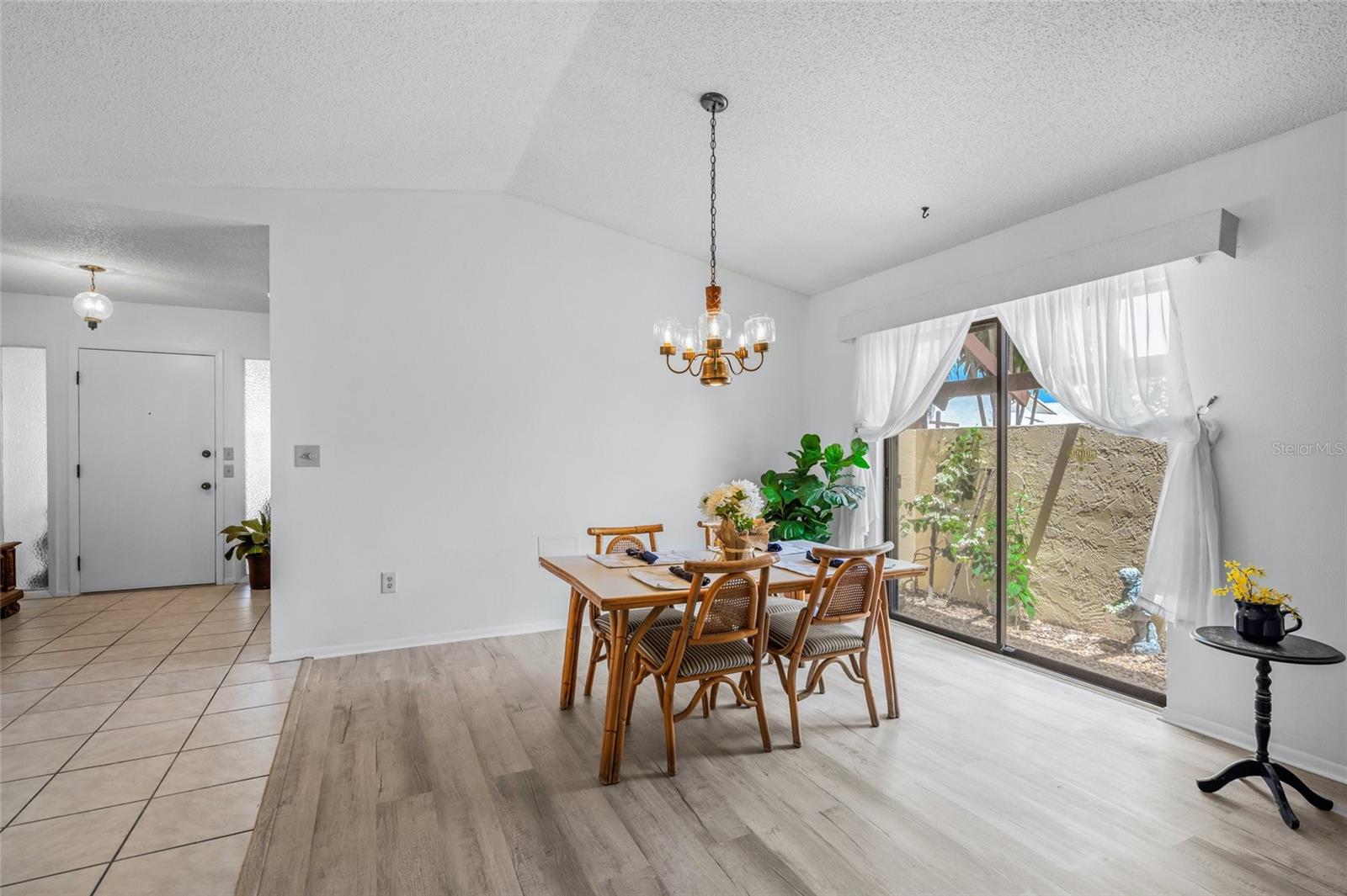 HOURGLASS LAKES PH 1 - Residential