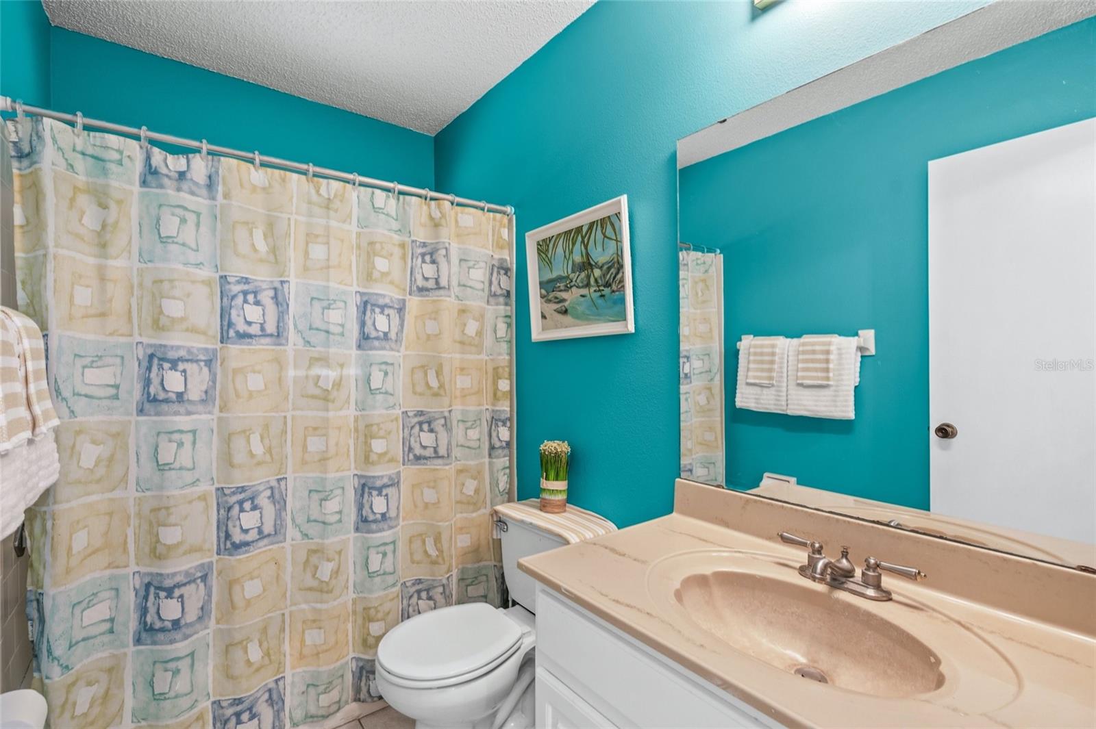 HOURGLASS LAKES PH 1 - Residential