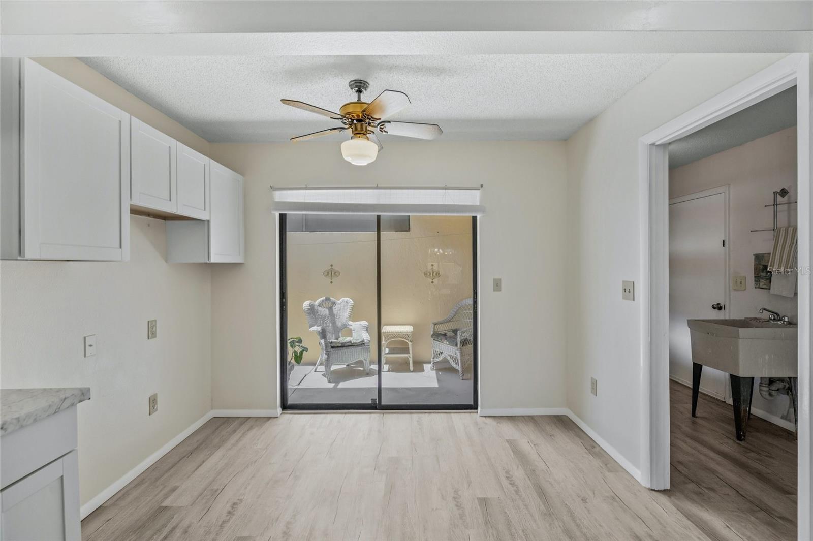 HOURGLASS LAKES PH 1 - Residential