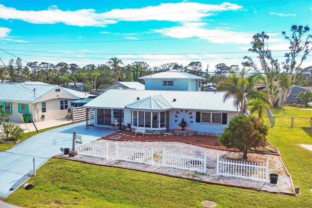 Photo of 2075 Pennsylvania Avenue, Englewood, FL 34224 (MLS # D6145930)