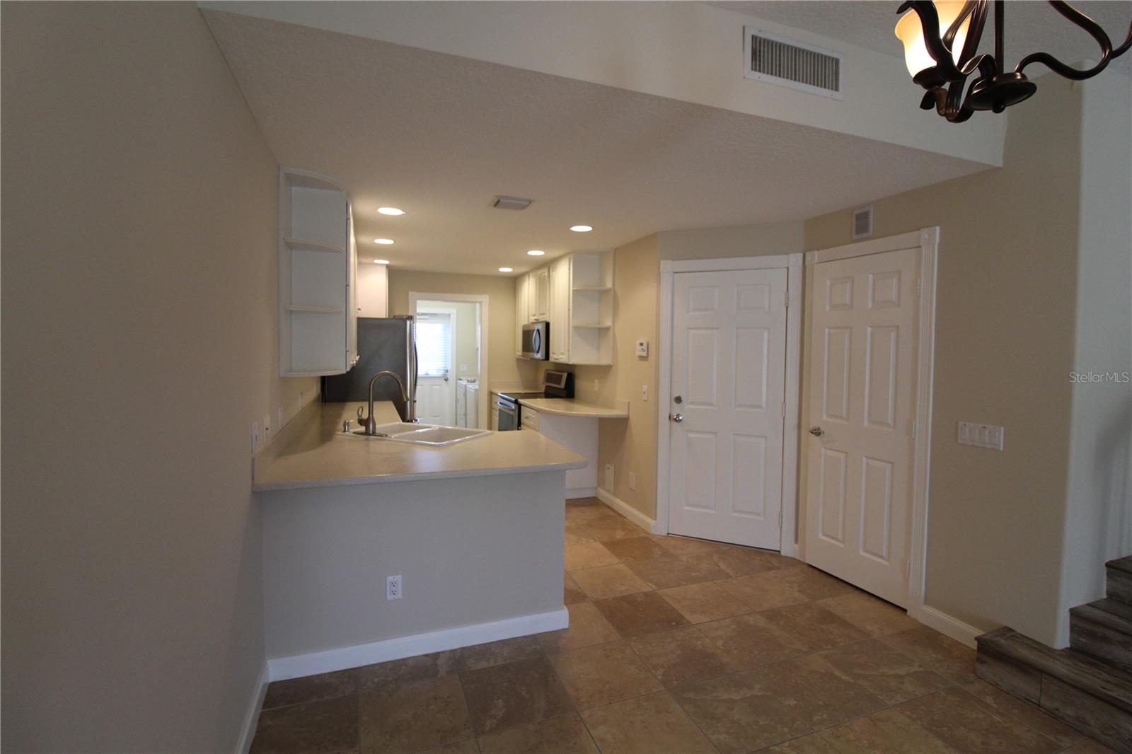 SAN PALERMO - Residential Lease