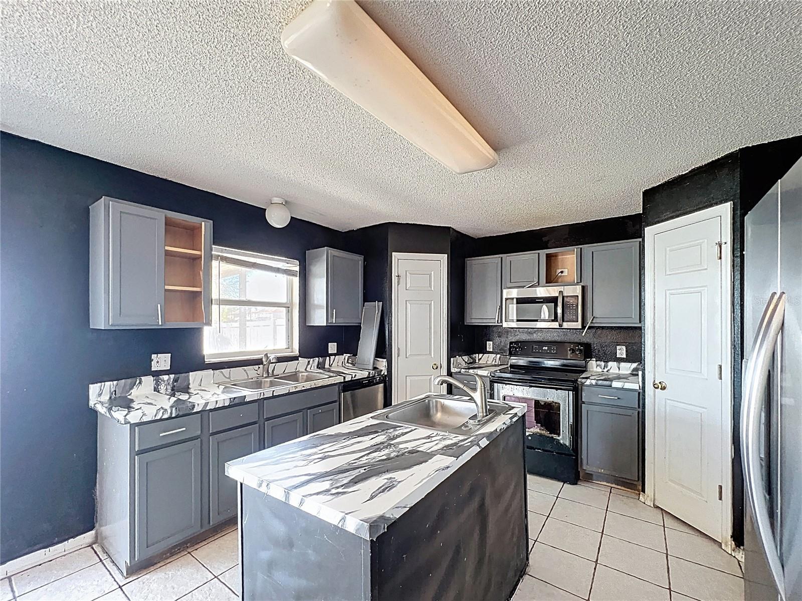 KINGS LAKE PH 1B UNIT 2 - Residential