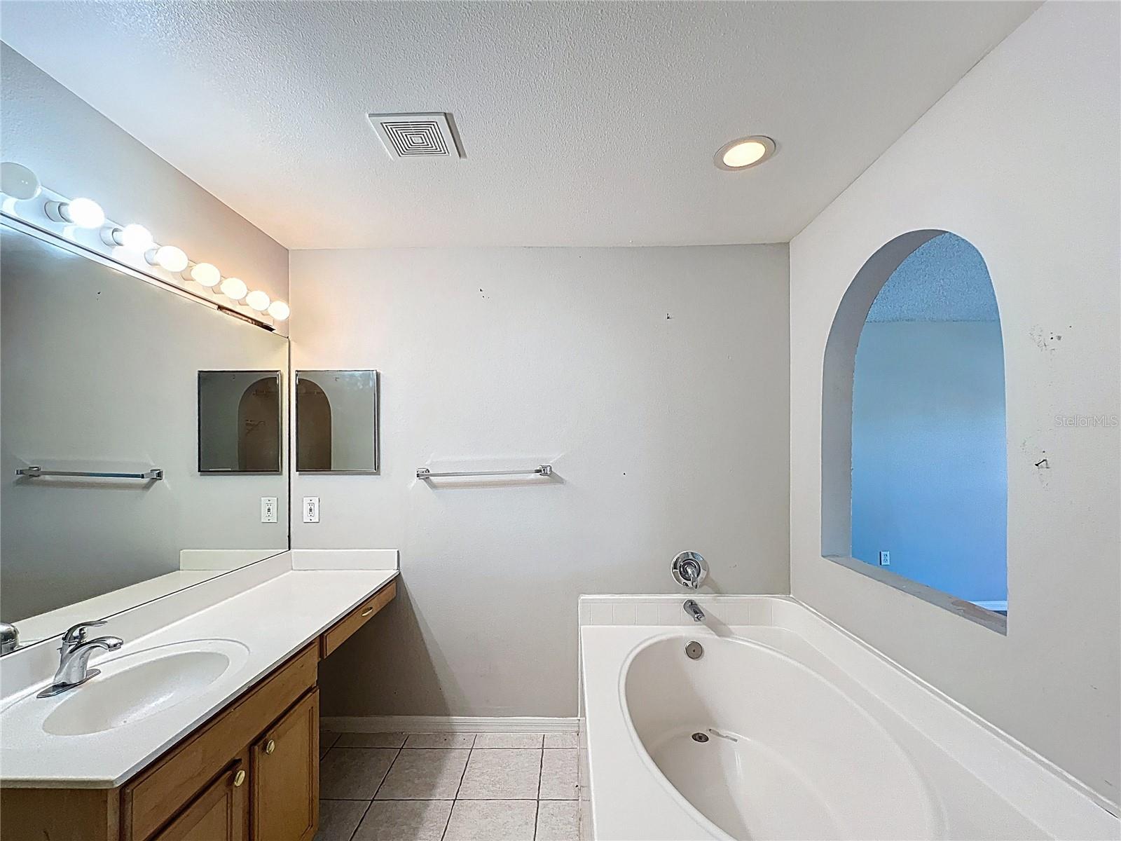 KINGS LAKE PH 1B UNIT 2 - Residential