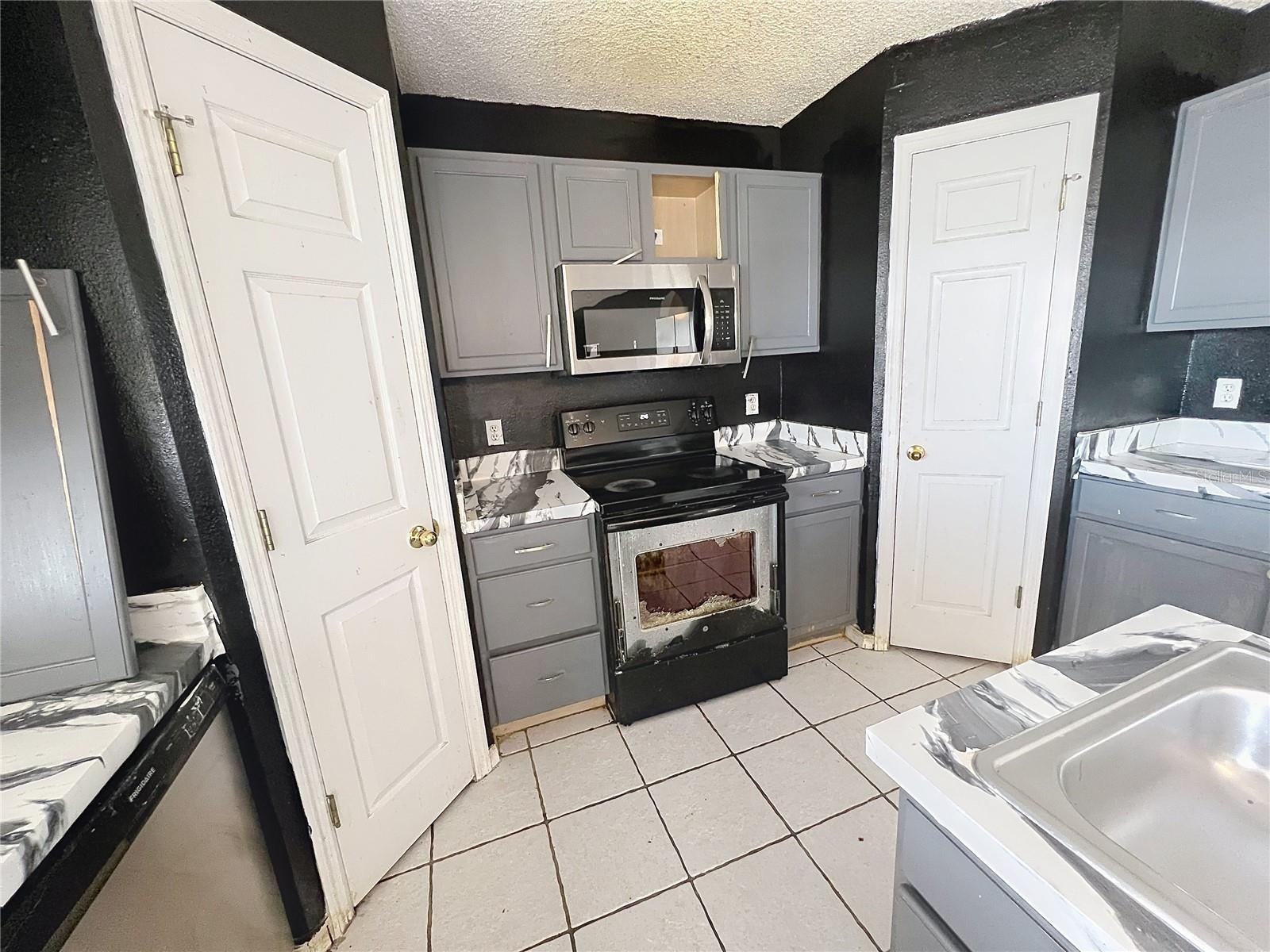 KINGS LAKE PH 1B UNIT 2 - Residential