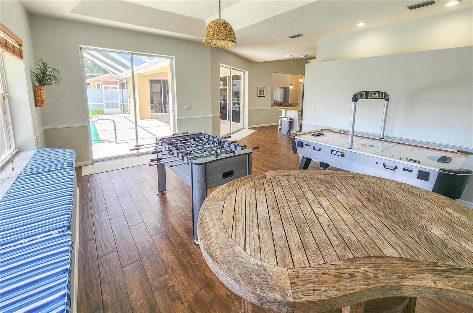 PALM HARBOR - Residential