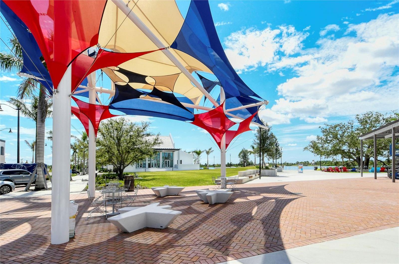 WELLEN PARK GOLF AND COUNTRY CLUB - Residential