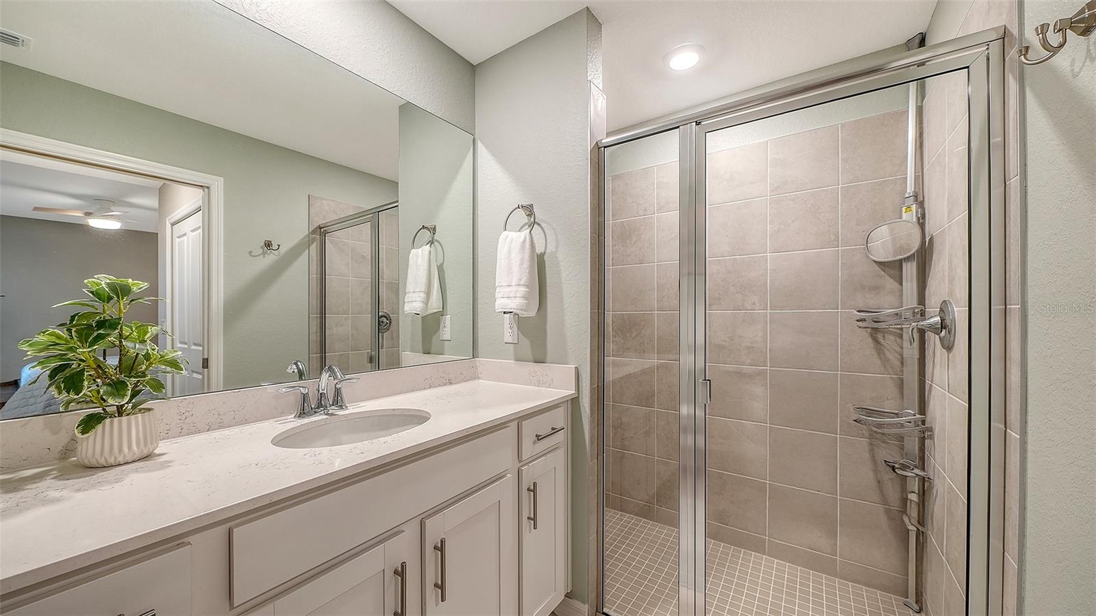 WELLEN PARK GOLF AND COUNTRY CLUB - Residential