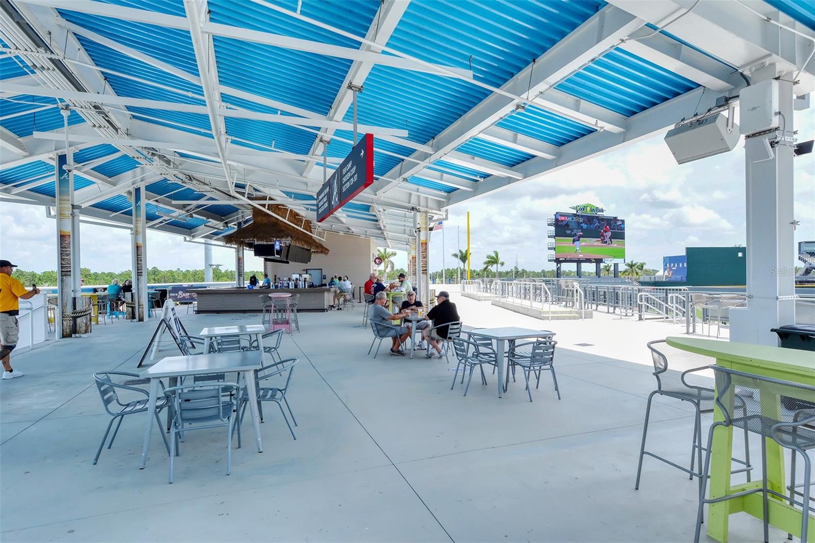 WELLEN PARK GOLF AND COUNTRY CLUB - Residential