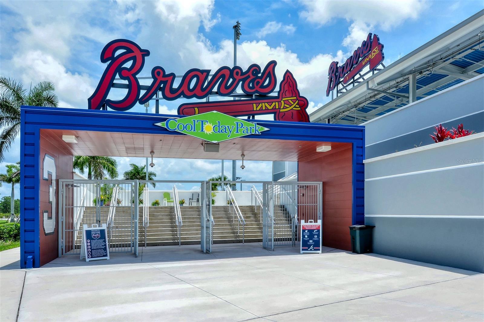 WELLEN PARK GOLF AND COUNTRY CLUB - Residential