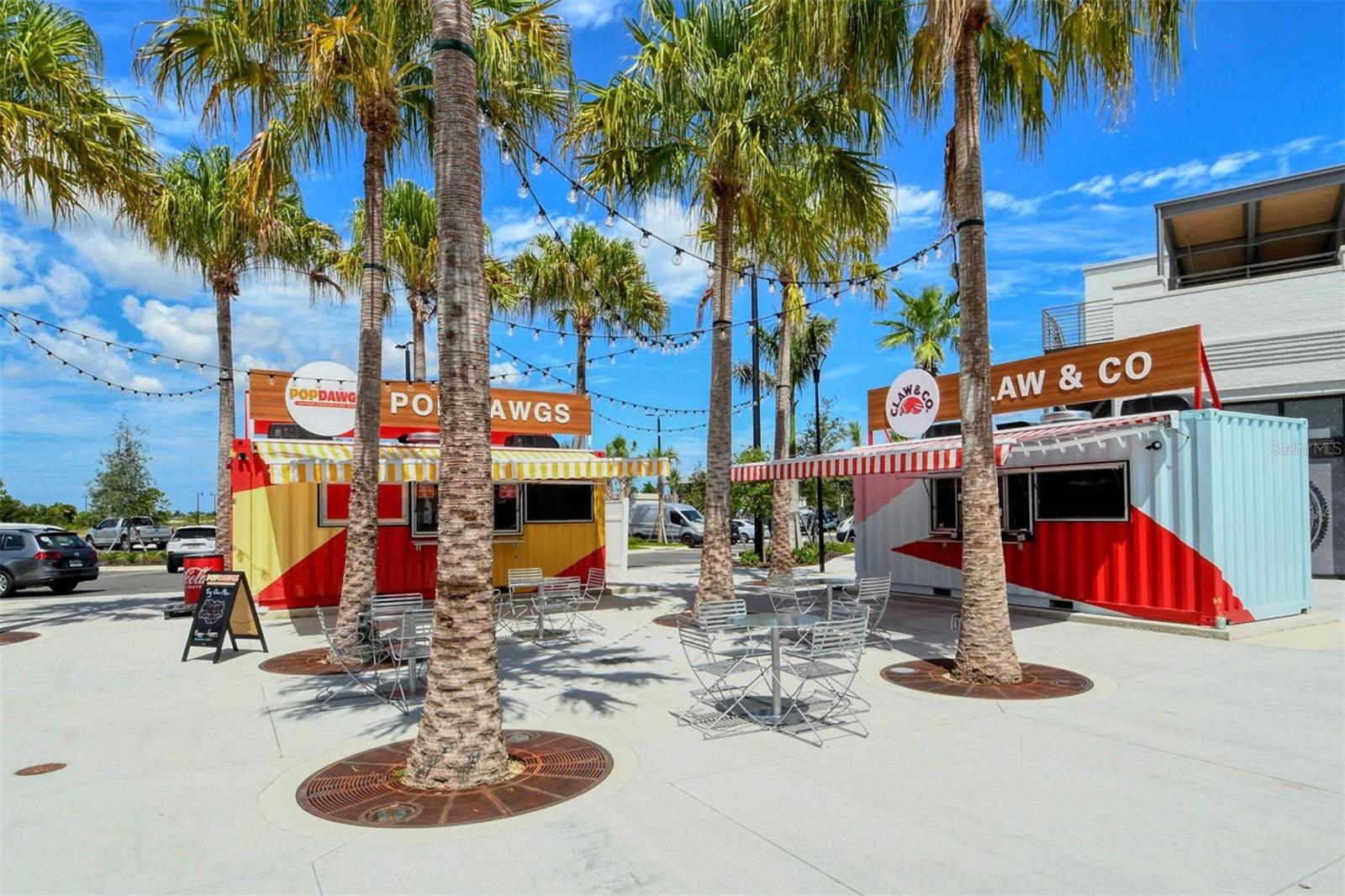 WELLEN PARK GOLF AND COUNTRY CLUB - Residential