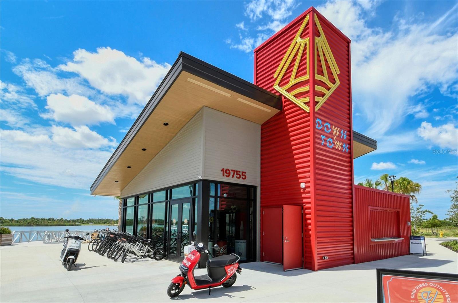 WELLEN PARK GOLF AND COUNTRY CLUB - Residential