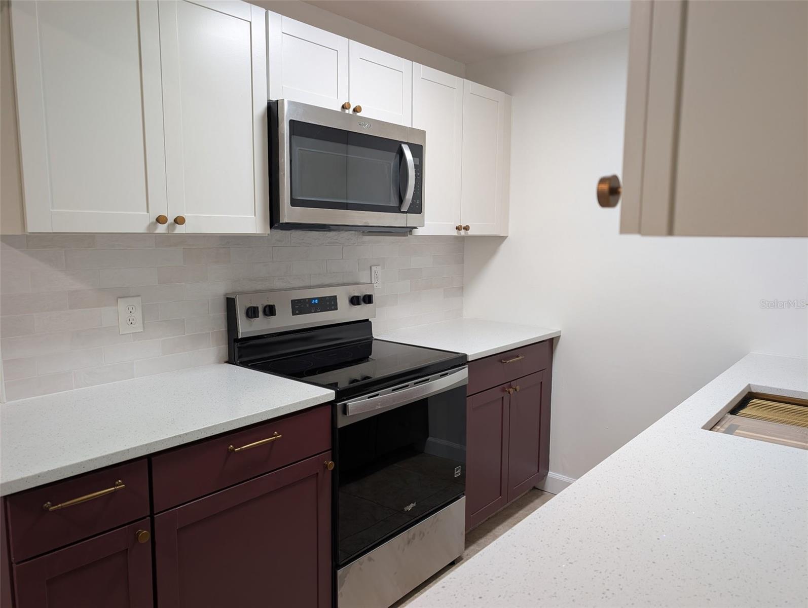 2031 MAID MARIAN LANE