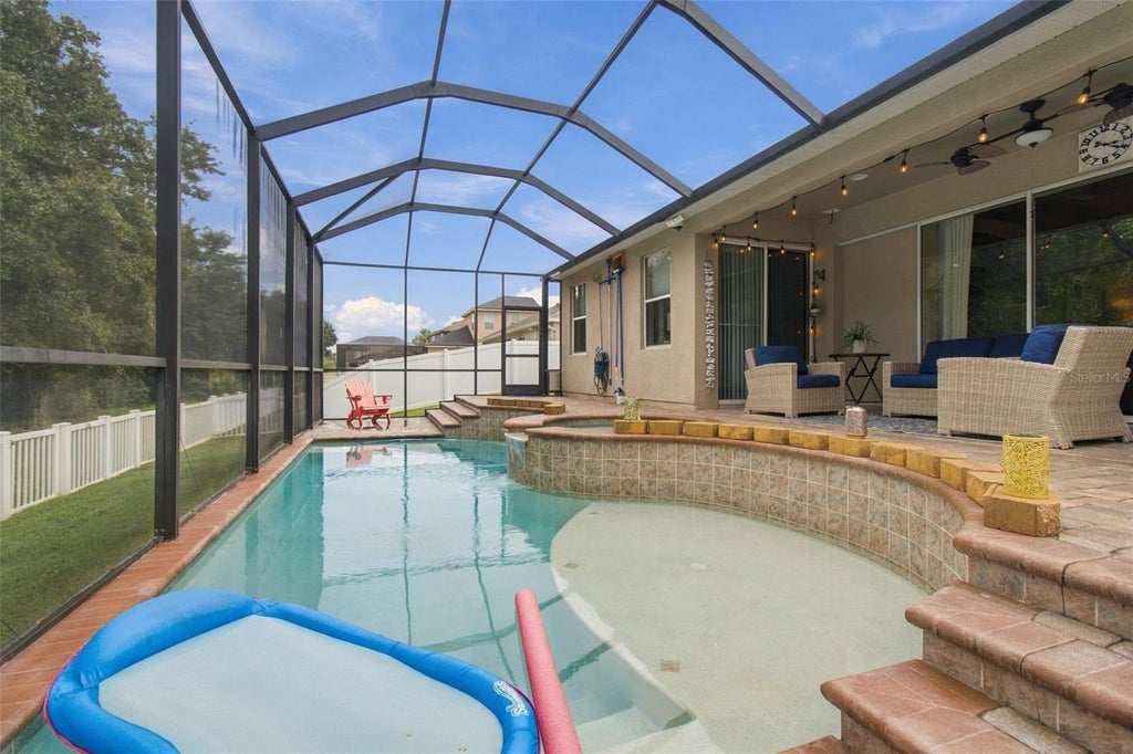 Photo of 11009 Rockledge View Dr, Riverview, FL 33579 (MLS # TB8556524)