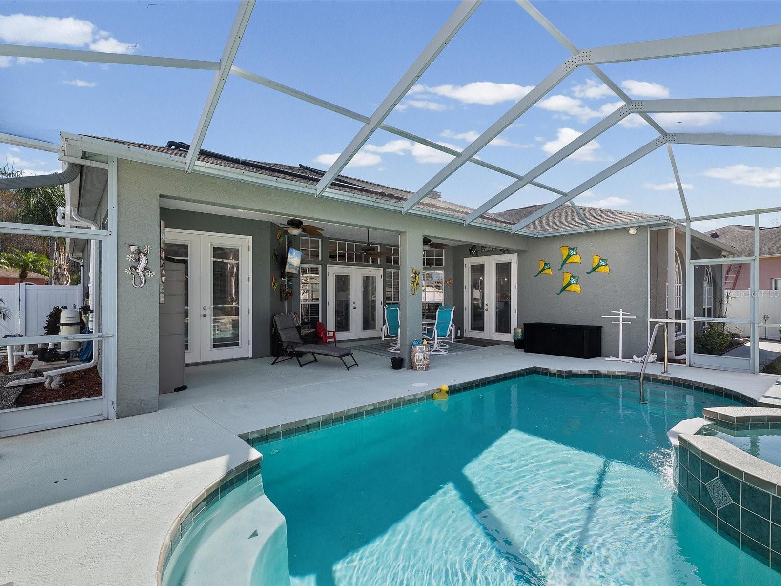 CYPRESS LAKES - Residential