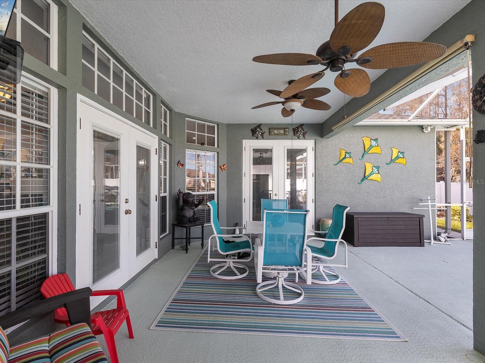 CYPRESS LAKES - Residential