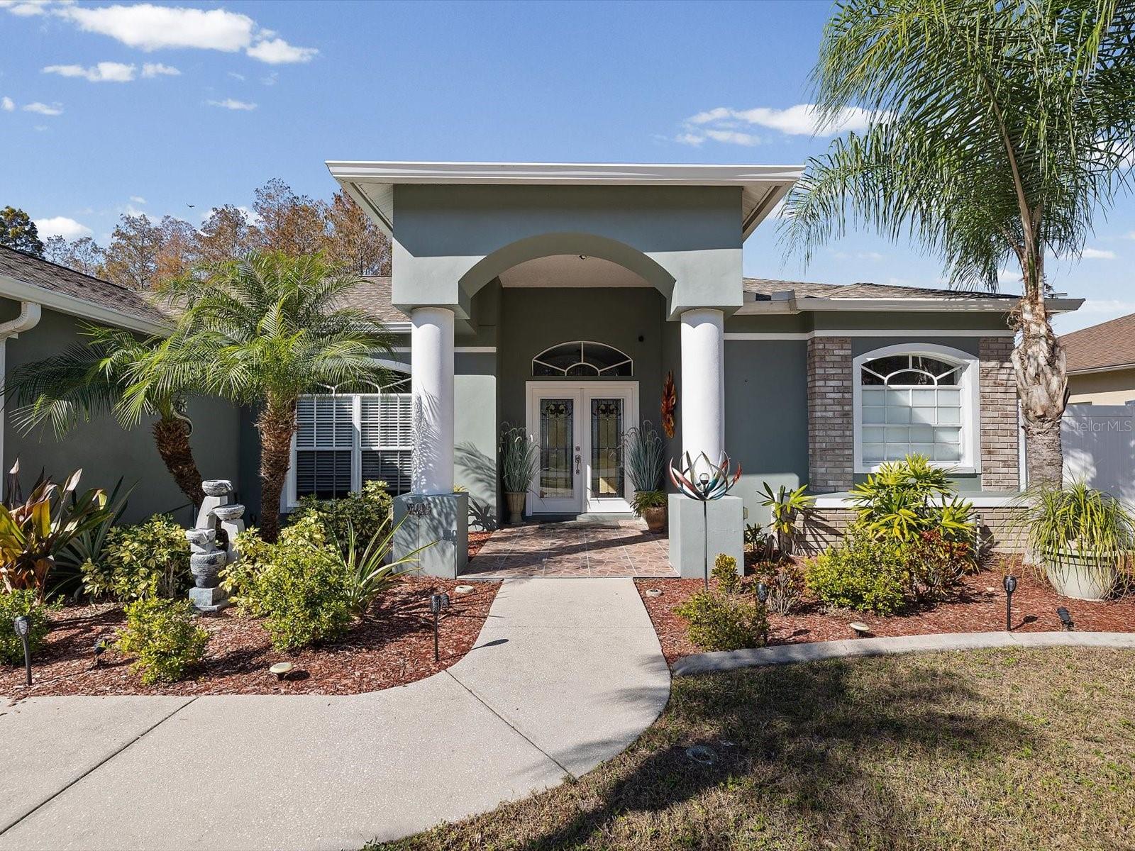 CYPRESS LAKES - Residential