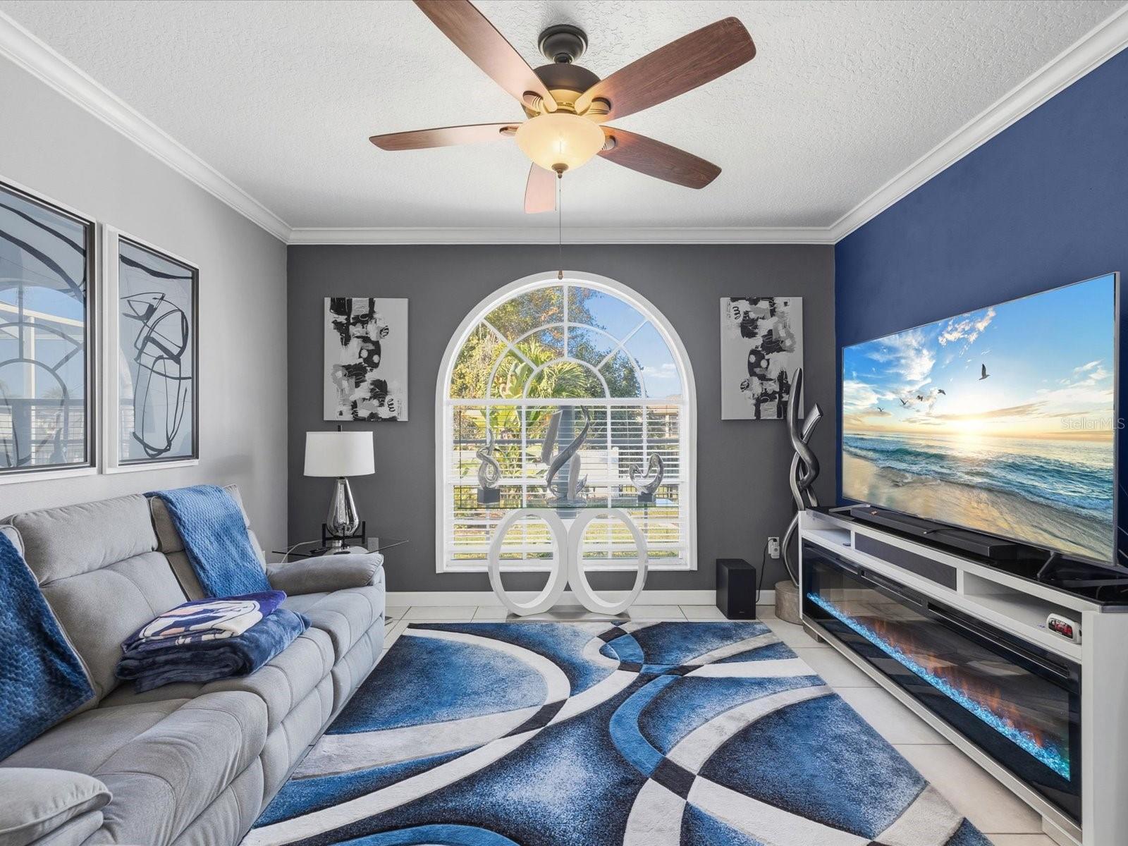 CYPRESS LAKES - Residential