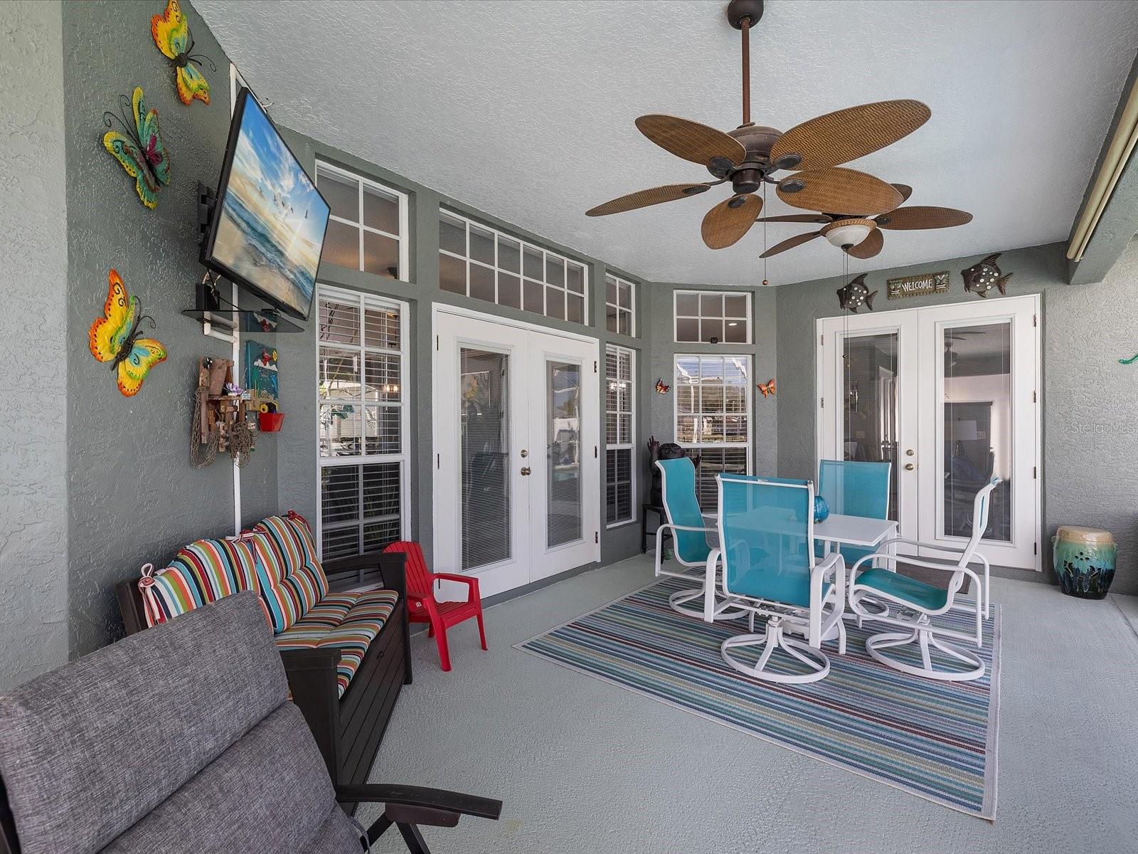 CYPRESS LAKES - Residential