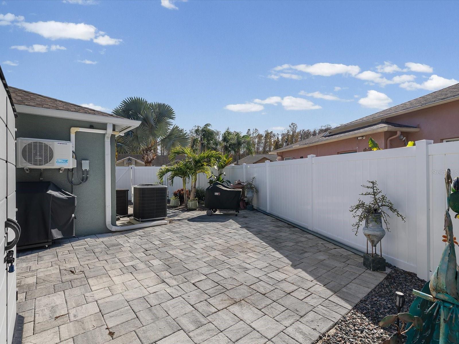 CYPRESS LAKES - Residential