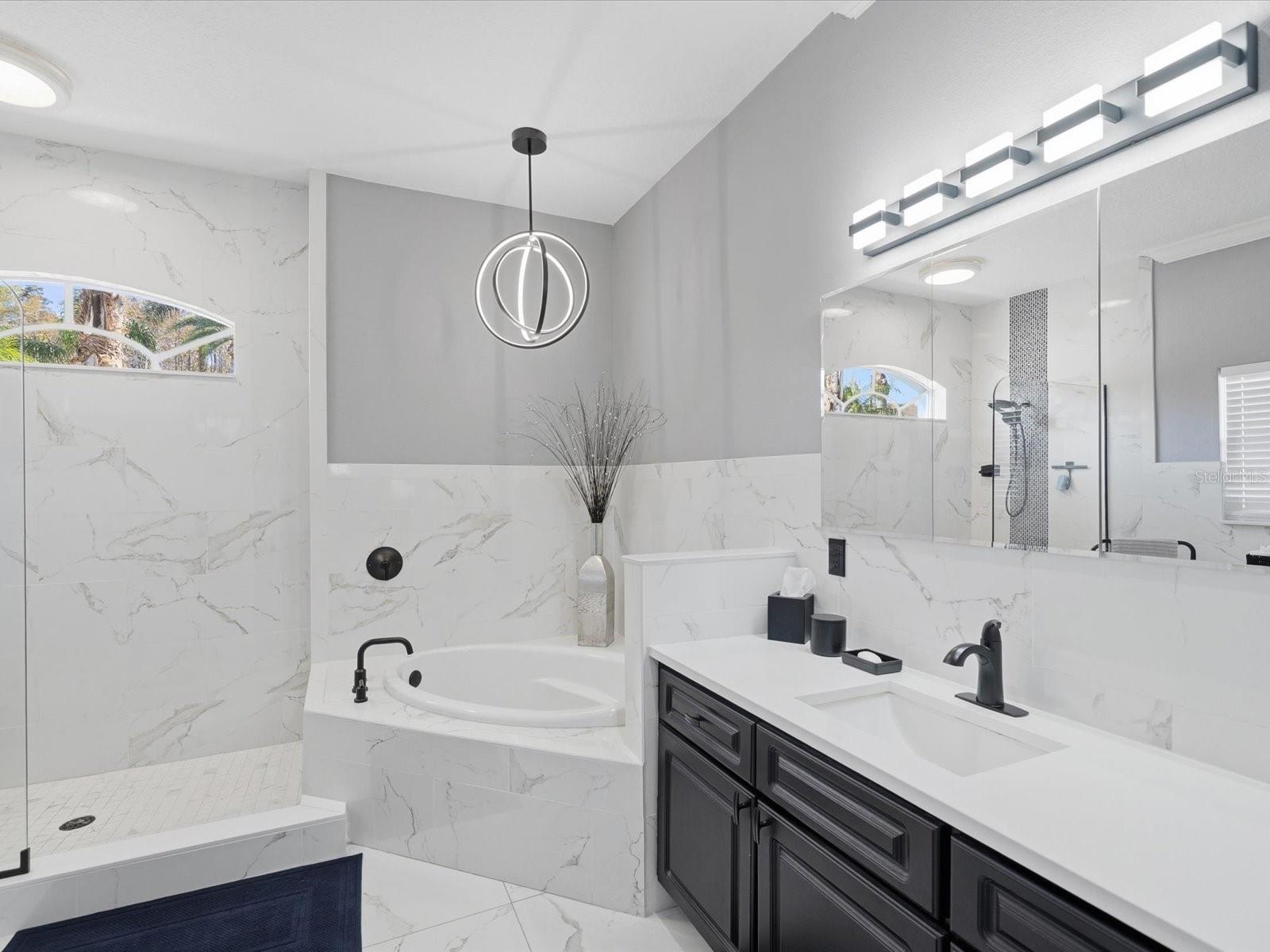 CYPRESS LAKES - Residential