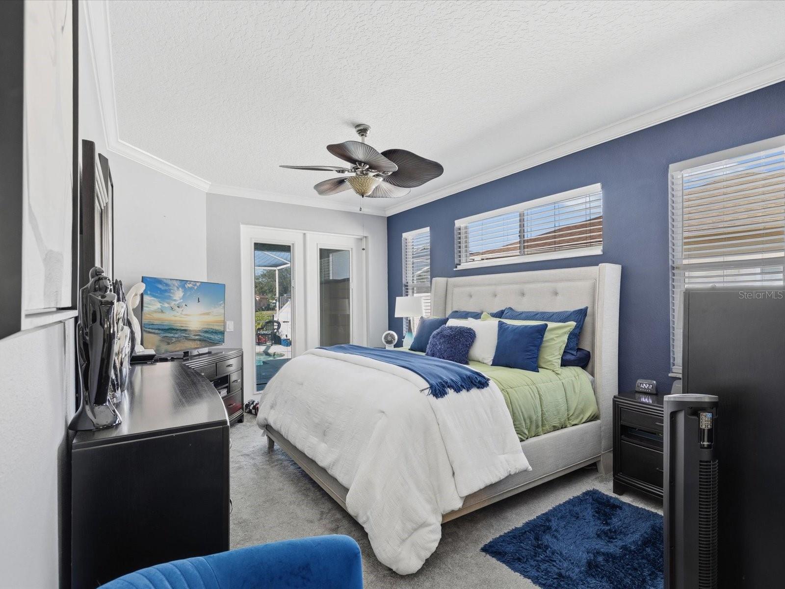 CYPRESS LAKES - Residential