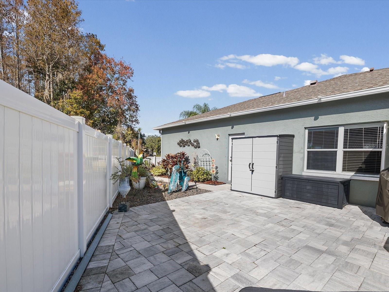 CYPRESS LAKES - Residential