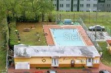 PLAZA DE LAS FUENTES CONDO - Residential