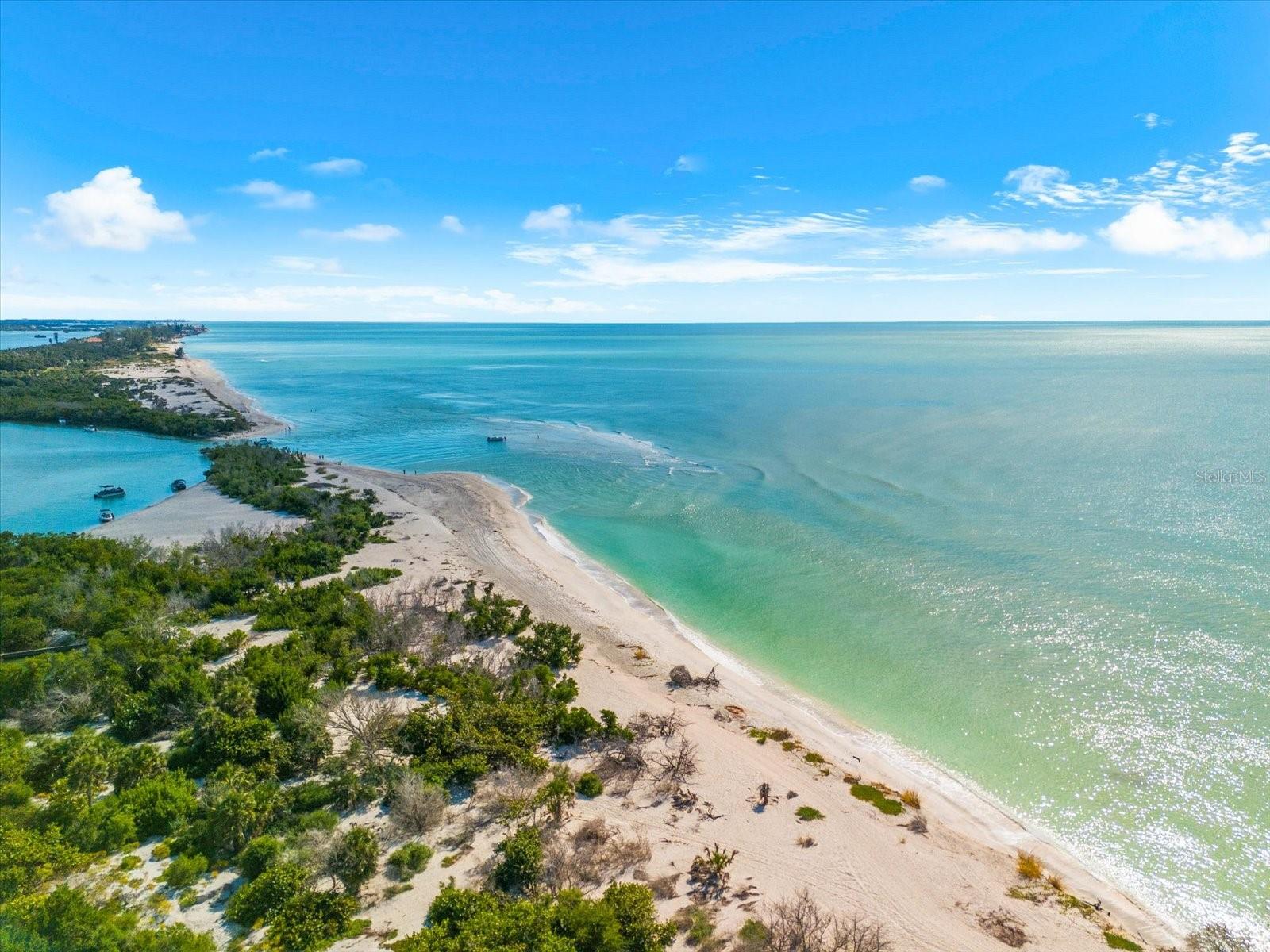 POINTE ON MIDNIGHT PASS - Residential