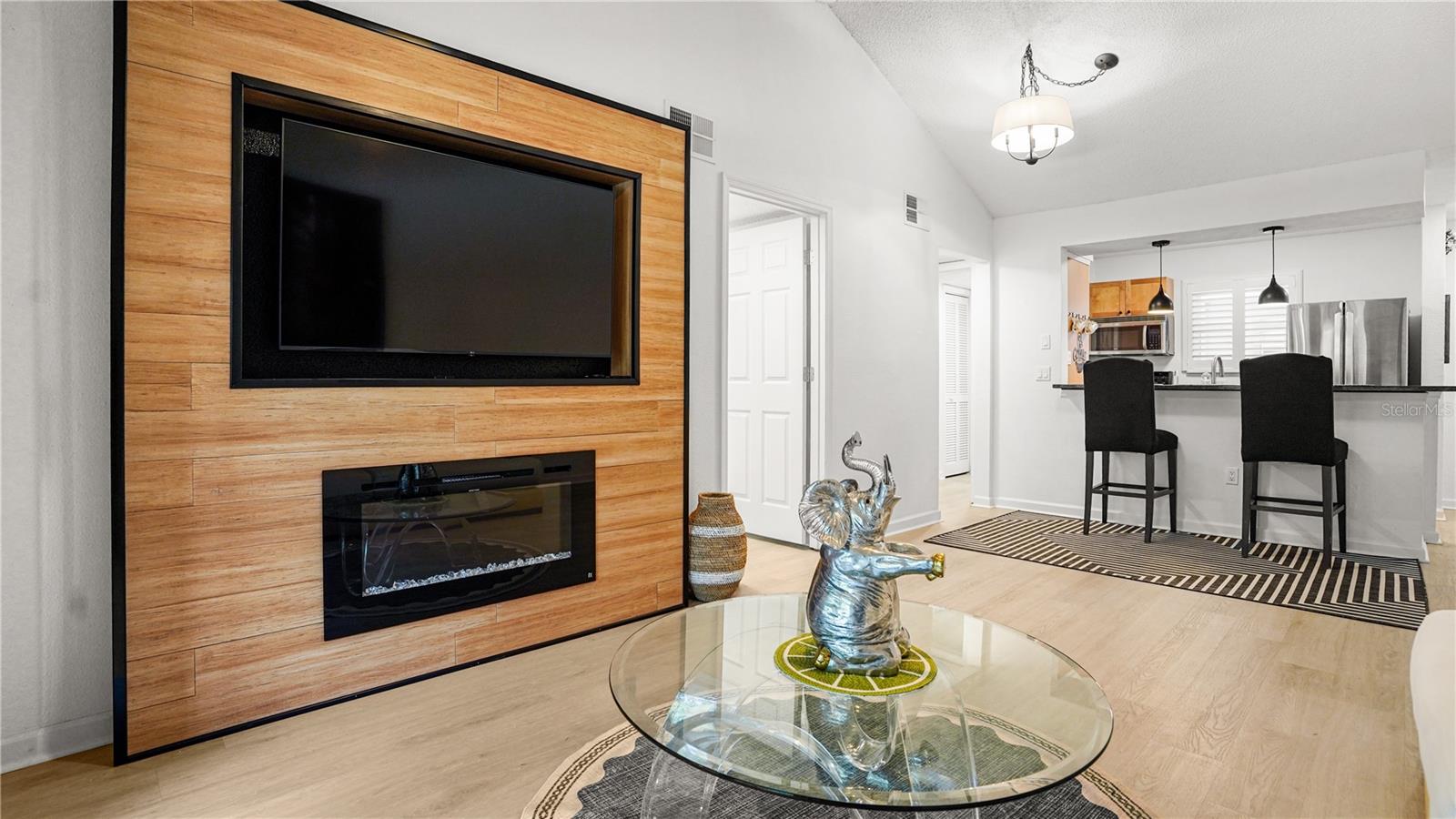 FOUNTAINS AT COUNTRYSIDE CONDO - Residential