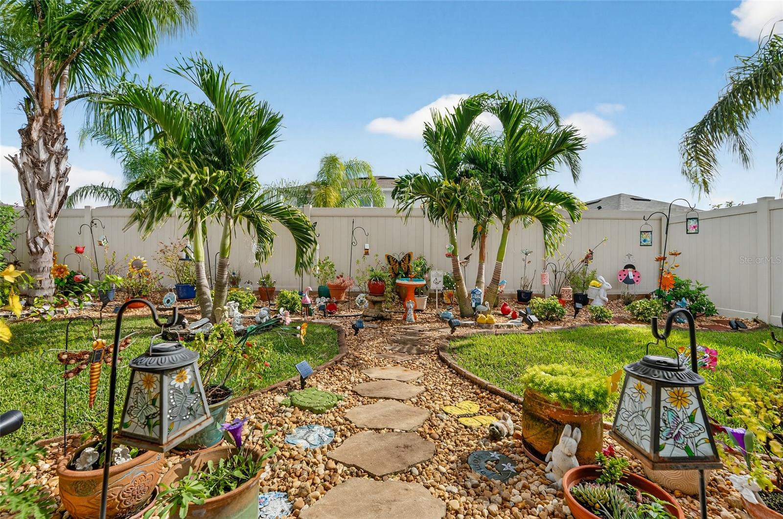 WOODBRIDGE LKS/EDGEWATER - Residential