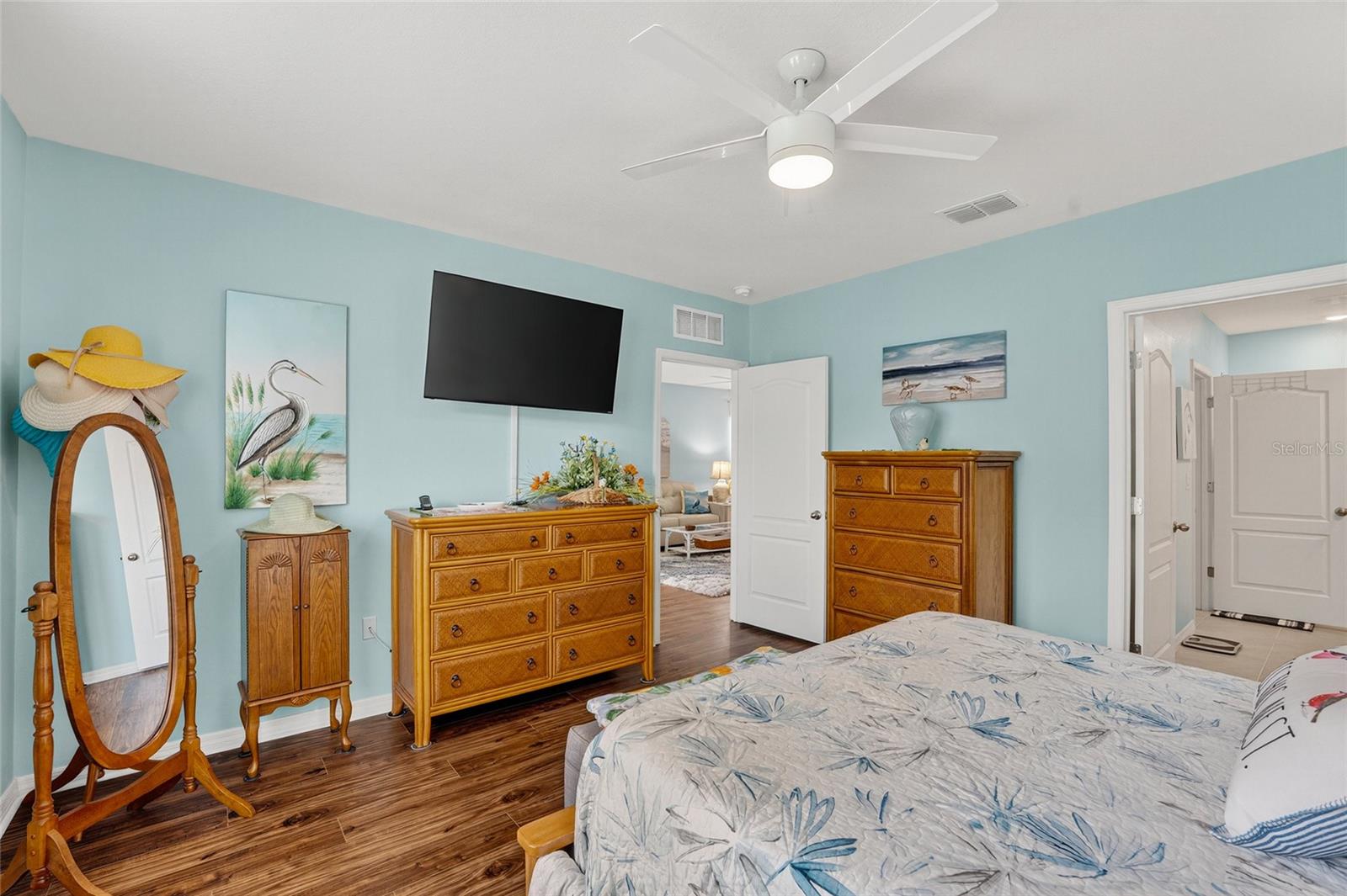 WOODBRIDGE LKS/EDGEWATER - Residential