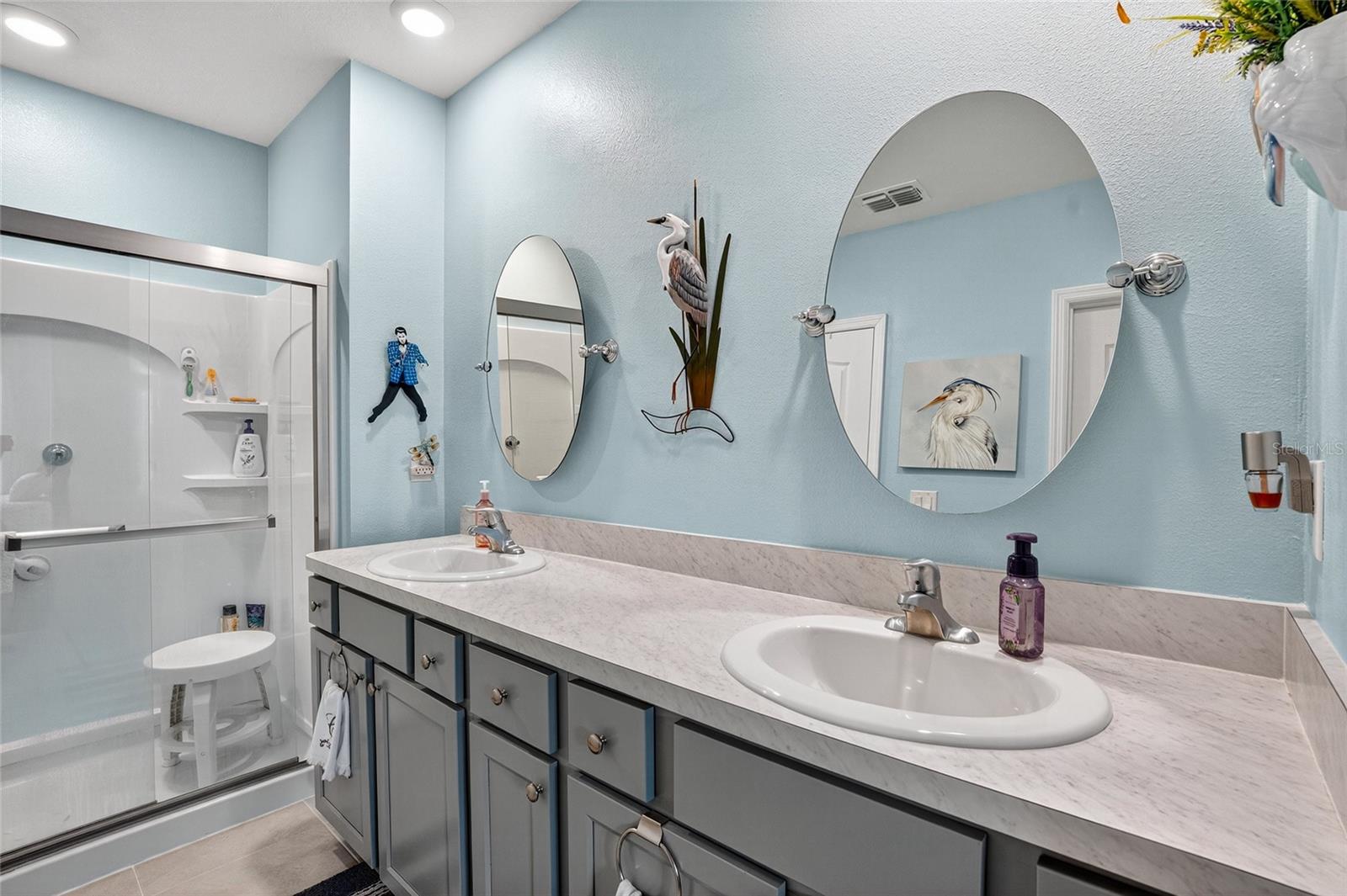 WOODBRIDGE LKS/EDGEWATER - Residential