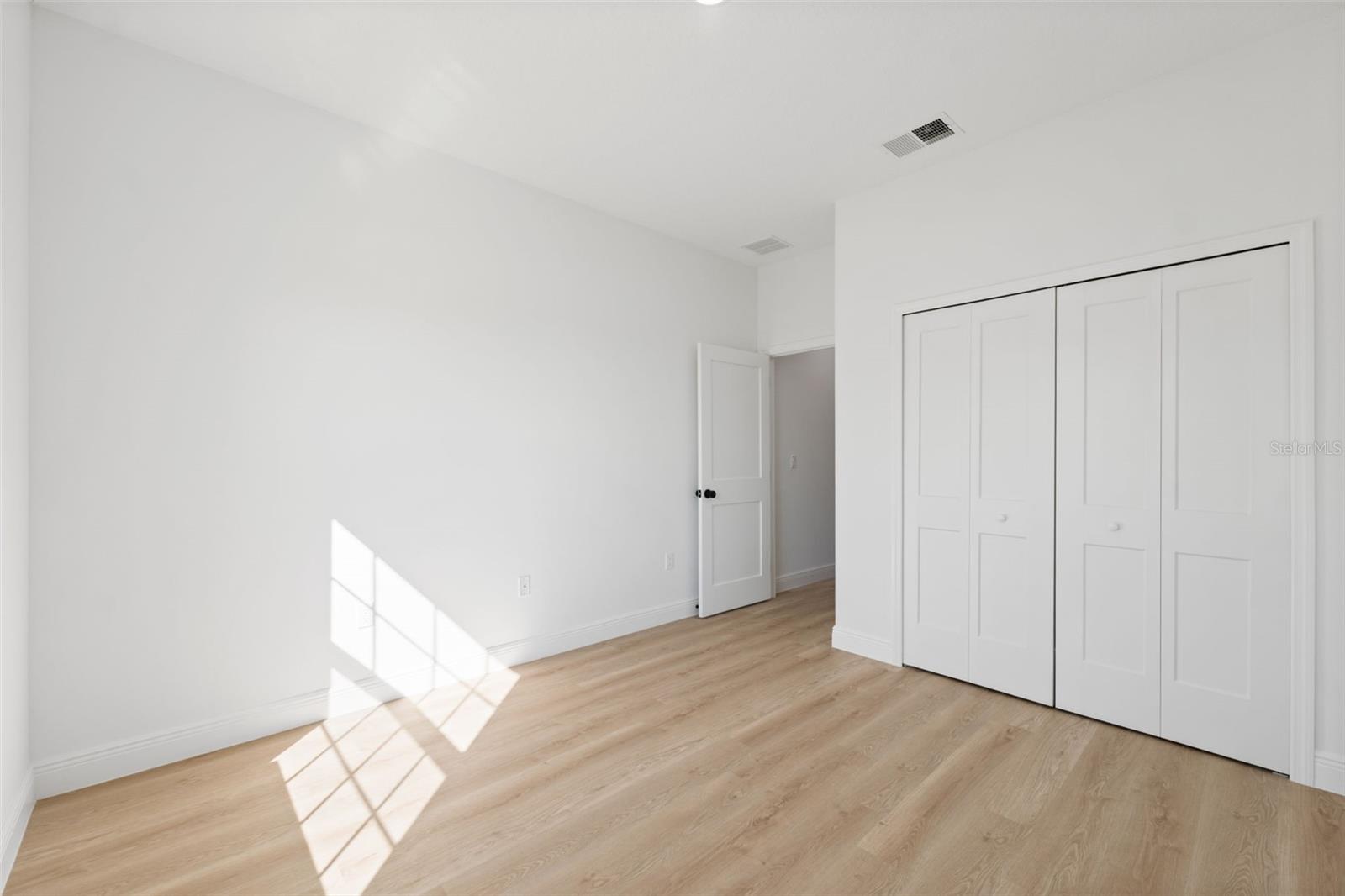 MARION OAKS UN SEVEN - Residential Lease