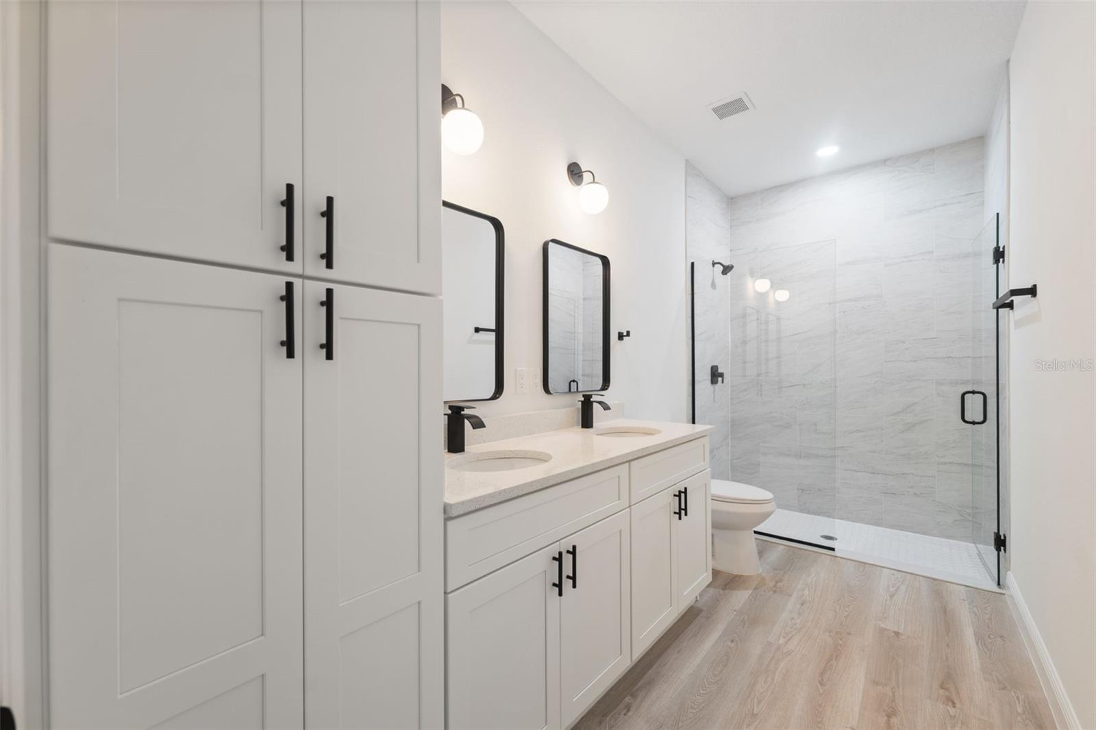 MARION OAKS UN SEVEN - Residential Lease