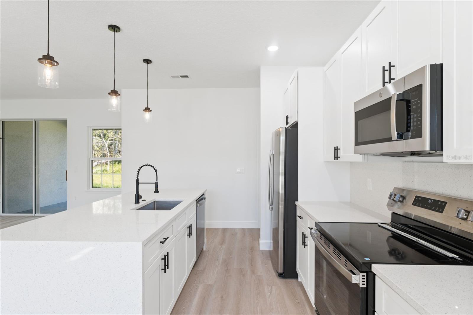 MARION OAKS UN SEVEN - Residential Lease