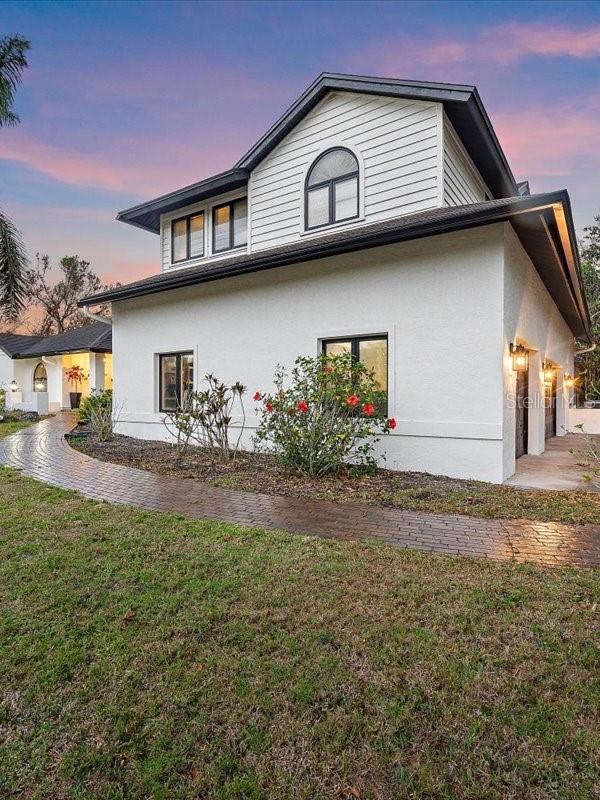 4588 BAYCEDAR LANE