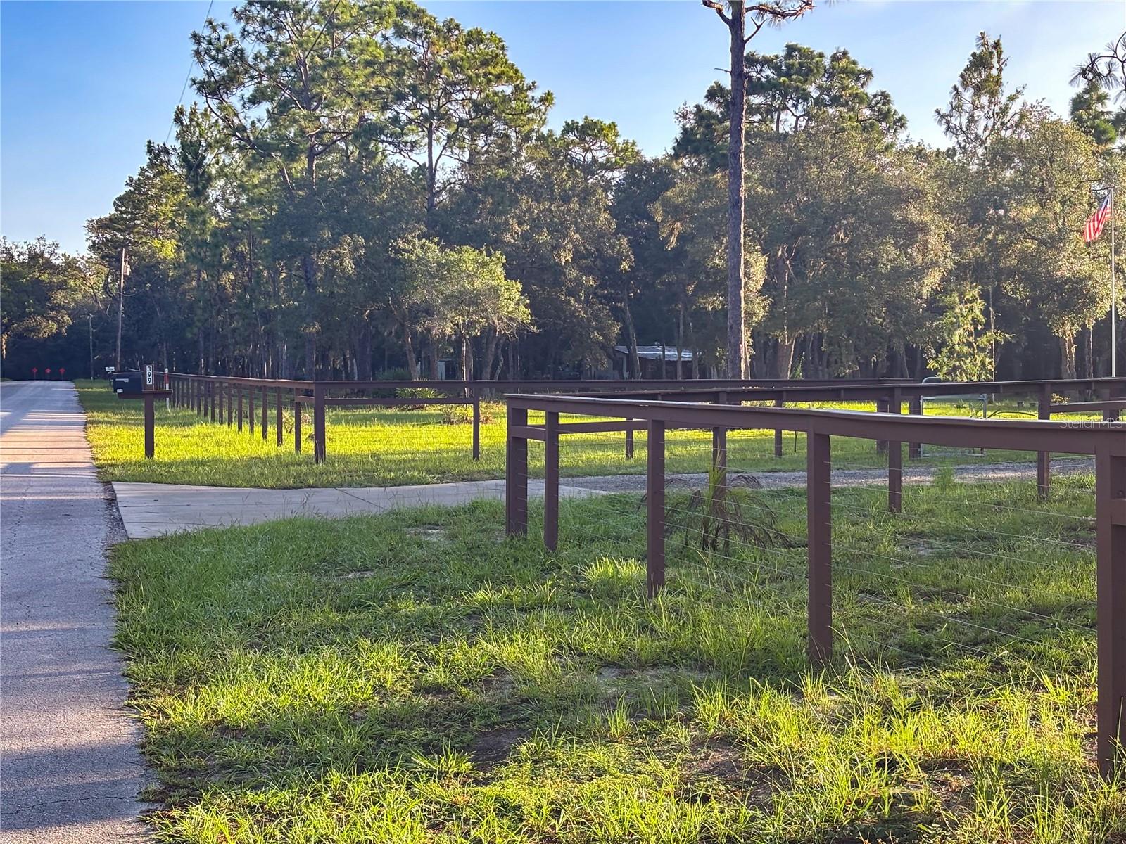 NEW MAYFIELD 1ST ADD - Residential