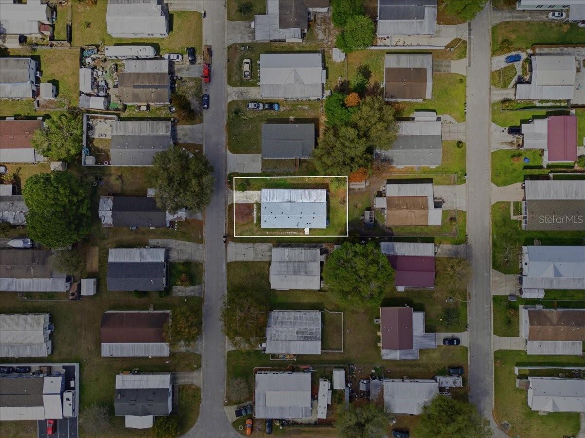 VILLAGE UNIT 04 ADD LAKELAND - Residential