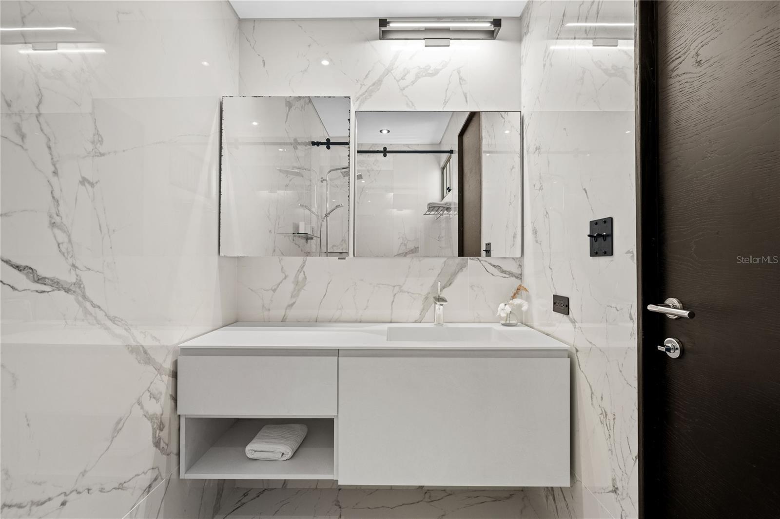 CONDADO - Residential