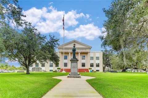 A home in PALATKA