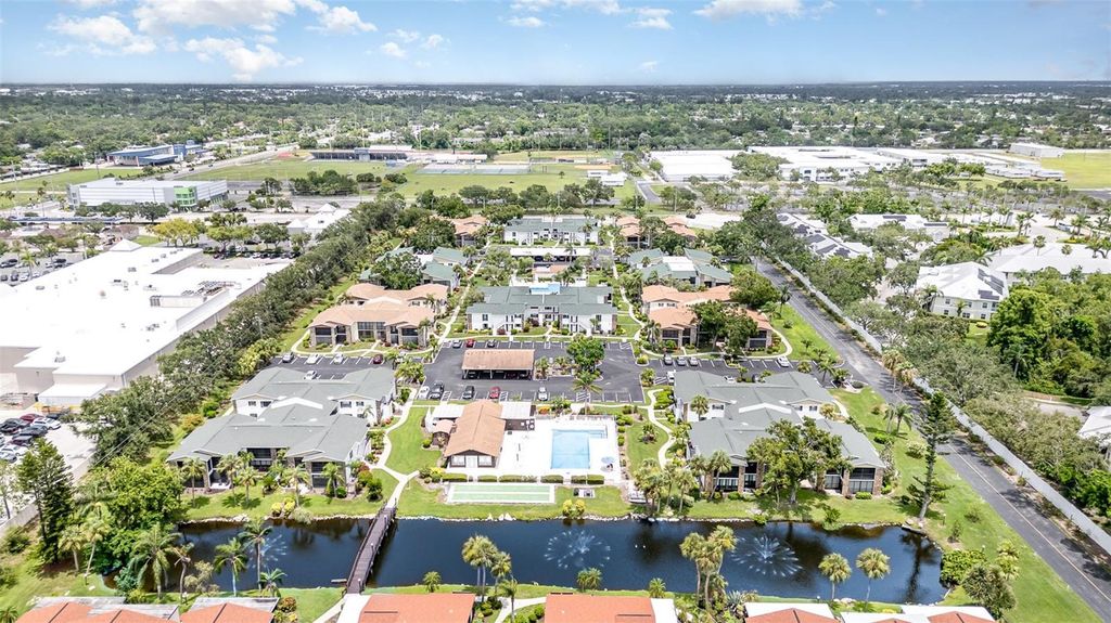 Photo of 5400 34th Street W #5G, Bradenton, FL 34210 (MLS # A4657024)