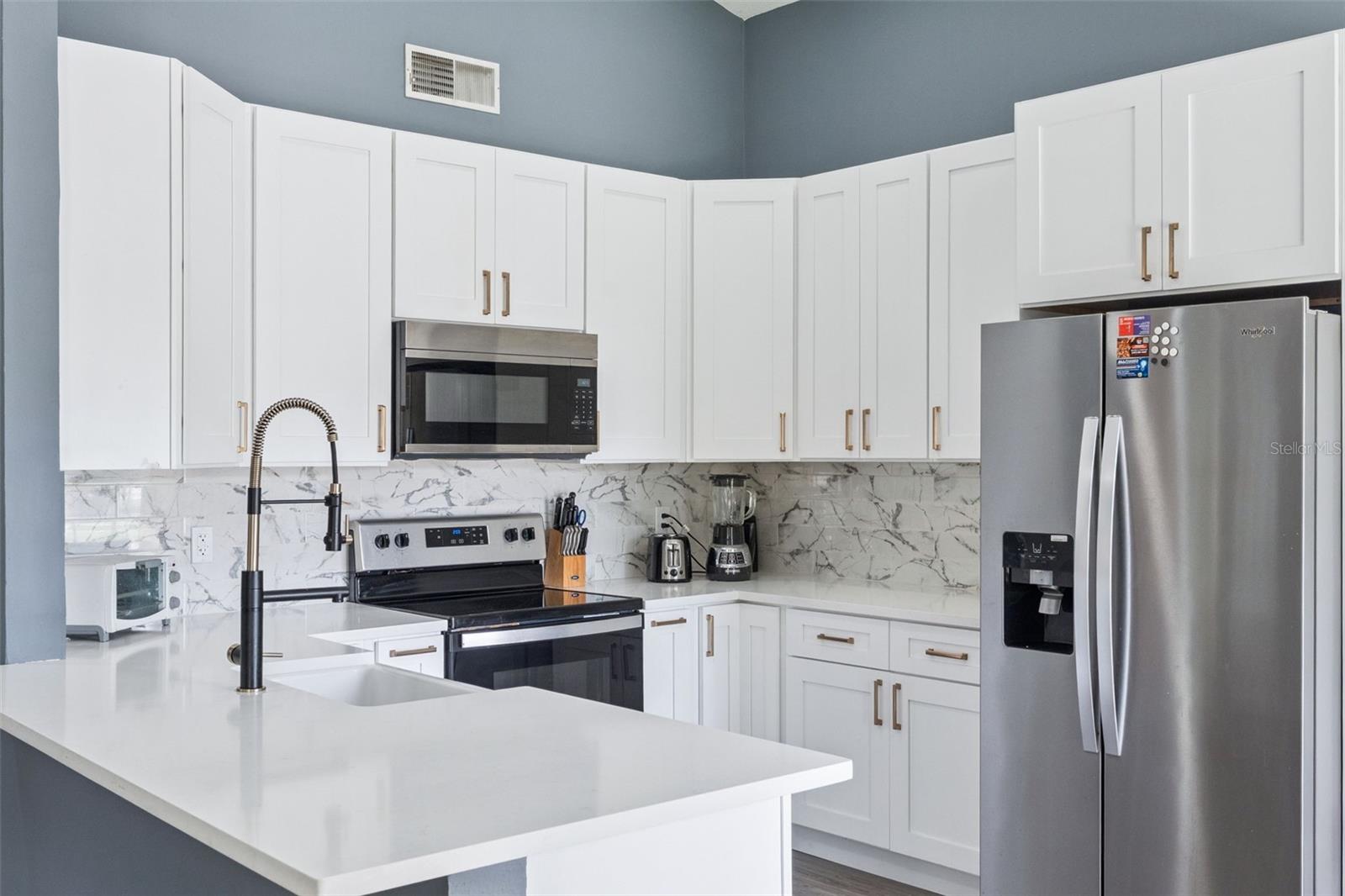 13927 COUNTRYPLACE DRIVE