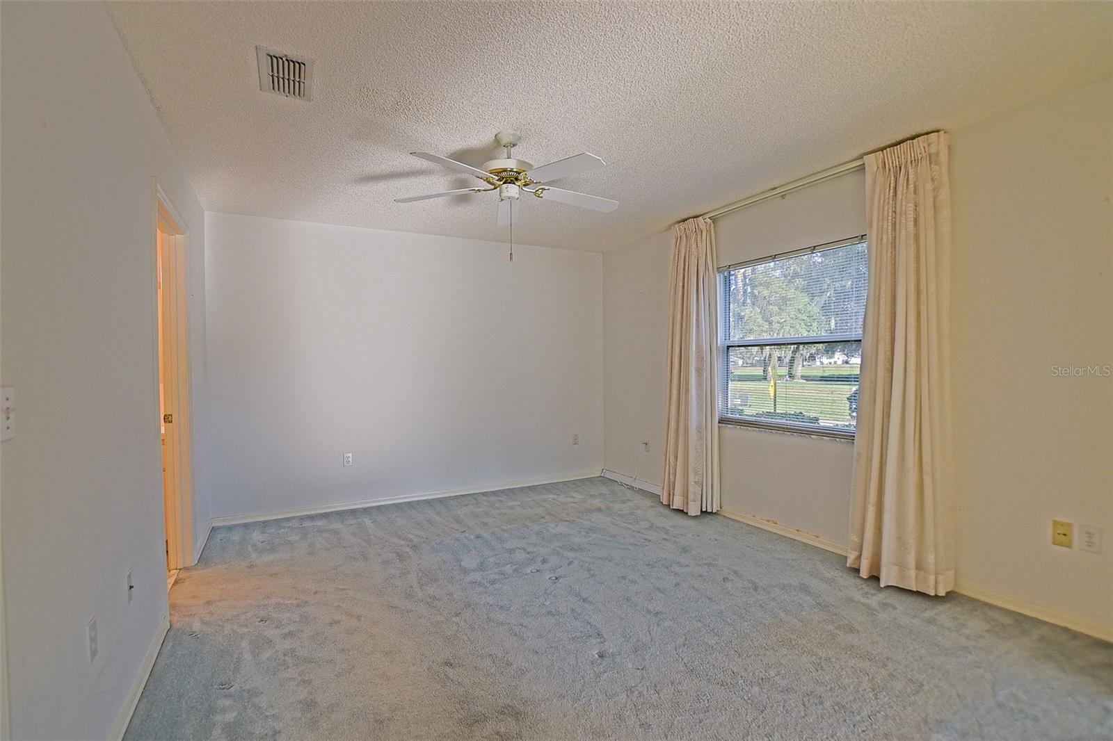 SPRUCE CREEK SOUTH - Residential